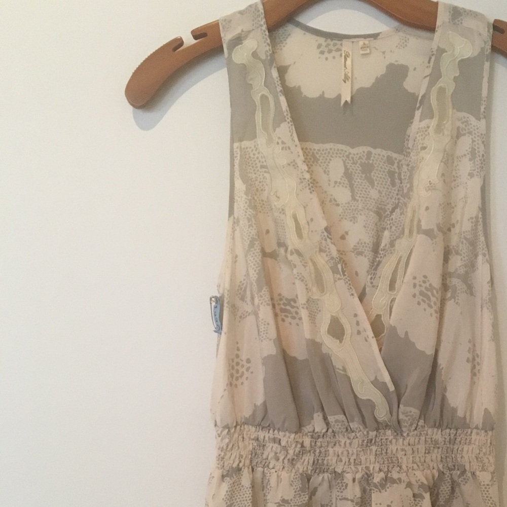Gray / Cream Racerback Dress
